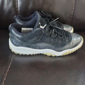 Jordan 11 Retro Low Barons 2017 LIFESTYLE SNEAKERS SIZE 3Y 505835-010